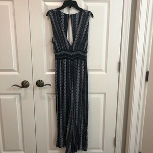 NWT Hem & Thread blue and white jumpsuit size small